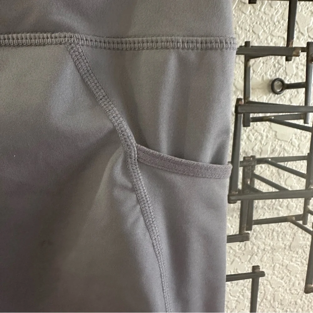 Nike Gray Workout Leggings Dry Fit XS